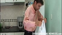 video одеваюсь как женщина заставляет мой член твердо стоять sex