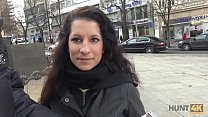 video hunt4k езда на члене рядом с ее бойфрендом на диване sex