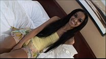 video かわいい明るい肌の黒檀のティーンはアマチュアベイブビデオで白人の男の子をファックします sex