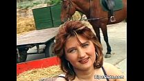 video возбужденная грудастая рыжая милфа жестко сосет sex