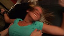 video テイのくすぐったいインタビュー sex