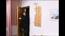 video хардкор брюнетка трахается в задницу sex