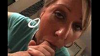 video いたずらホリーフェラチオディックのおなら sex