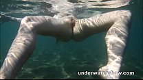 video ロシアの美女ナスティアはテネリフェ島の海をとても楽しんでいます sex