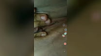 video 彼女が一人でいるときに猫を抱きしめてください彼女は激しく成長します彼女の猫を長くします sex