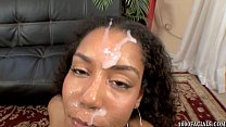 video чернокожая крошка в бикини leah luxxx впервые кончила на фильм sex