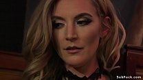 video экстремальная горячая блондинкагоспожа играет с мужчиной sex