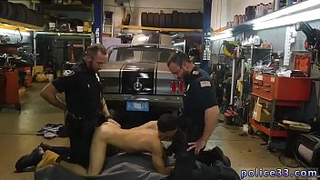 video горячие красавчики получают деньги чтобы трахаться sex