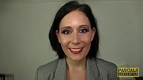 video pascalssubsluts上品な英国の熟女ベルオハラがdomに提出 sex