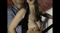 video ブルネットの自然なおっぱい sex
