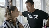 video коррумпированный полицейский воспользовался молодым женихом братьев sex