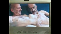 video 私は私の大きなディックのbfを吸う sex