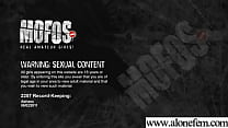 video あらゆる種類のおもちゃで自慰行為をしているセクシーな女の子movie01 sex