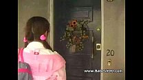 video 熱いベビーシッターが先生に誘惑される sex