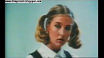 video 処女の暖かいベッドイタリアンクラシック sex