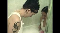video пара девочекподростков принимает ванну sex
