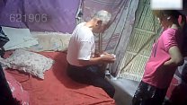 video jсерия рабочего сарая выглядит так будто 70летний лысый старик может принести немного еды знакомой куриной матери sex