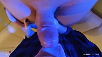 video сочную цыпочку трахают в рот и кончают в него sex