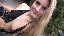 video eroberlin cayennekleinカブトムシの屋外ティーンを洗う sex