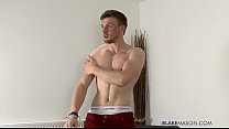 video ストレートサムは彼の肉を撫でる sex