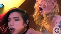 video сексуальная телочкатрансвестит делает минет затем шпилит задницу sex