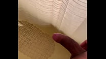 video 肉付きの良い猫の上でよだれをたらしているディック sex