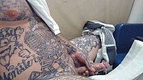 video я скучал по своей девушке и мне пришлось погладить эту большую татуировку на белом члене 2 кончил sex