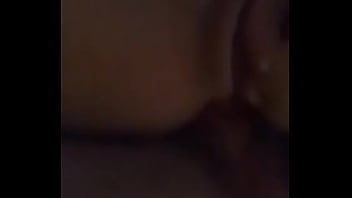 video ホットmilfディープスロートギャグと黒いコックに叩かれます24 sex