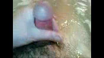 video мой гей кончил в ванне sex