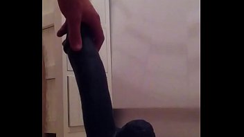 video огромный 12дюймовый дилдо трахнули sex