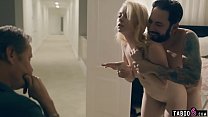 video папочка сводит с ума свою горячую падчерицу афину рэйн sex