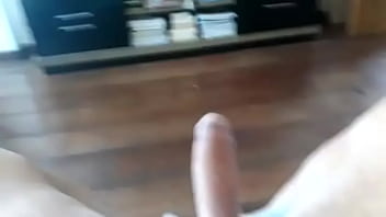 video tiozão showing off his 20 cm sex