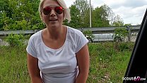 video немецкая милфа с огромными сиськами автостопщица татьяна делает ему минет в машине в качестве благодарности sex