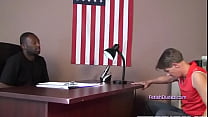 video マークは屈辱を与えられ女装しました sex