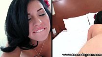 video teensdopornセクシーなピンナップティーンは絶頂を食べる sex