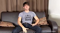 video ゴージャスなウッディフォックスは彼の肉を打ちます sex