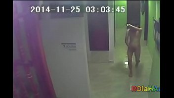 video гетеро дрочит снято на камеру в отеле sex