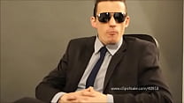 video молодой предприниматель ключит ваш ноутбук 051 sex