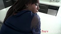 video чернокожая мачеха трахает своего пасынка на кухне mystique sex