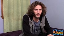 video гетеросексуальный мужчина дрочит перед самым толстым орешком sex