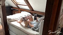 video сводную сестру поймали за мастурбацией она умоляла меня не говорить нашим родителям поэтому я трахнул ее sex