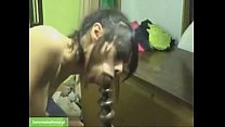 video 肛門にディルドをドリルし猫に野球のバットを入れます sex