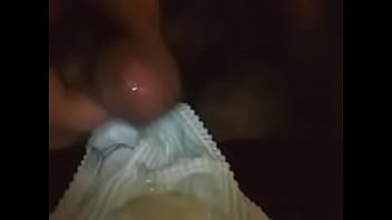 video наслаждаюсь трусиками моей жены 2 sex