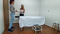 video мой истерический кризис вылечила массажистка когда она заставила меня вылизывать и бить кулаком мою киску камила sex