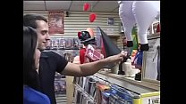 video молоденькая темноволосая латинка с маленькими сиськами луиз была брошена на якорь в заднице своим мускулистым sex