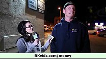 video 公衆の面前でのヌードとお金のための熱いセックス17 sex
