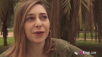 video испытание насколько распутной может быть лана ее трахнули на публике с завязанными глазами sex