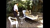 video мускулистому почтальону энтони галло нужно получить подтверждение о месте доставки от парня который обнажился на sex