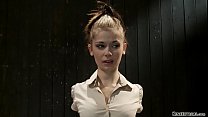video маленькая рабыня прижата к стене sex