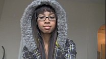 video かわいいアジアの十代の足コキ sex